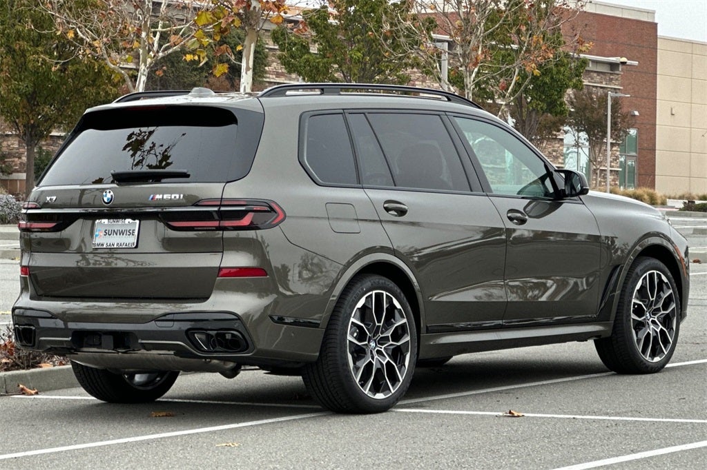 2026 BMW X7 M60i