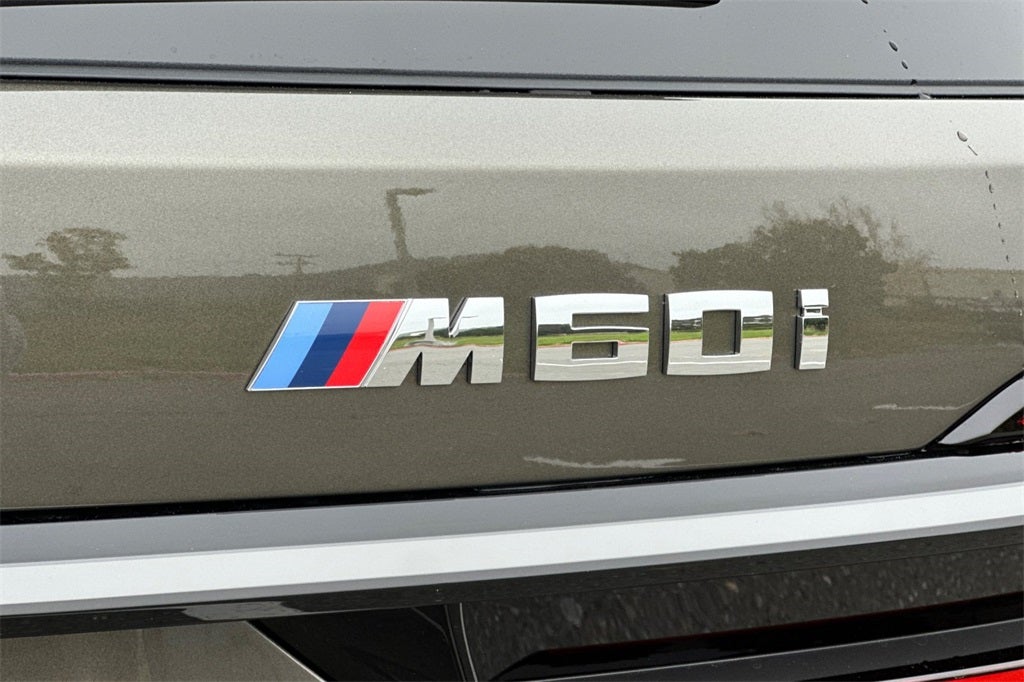 2026 BMW X7 M60i