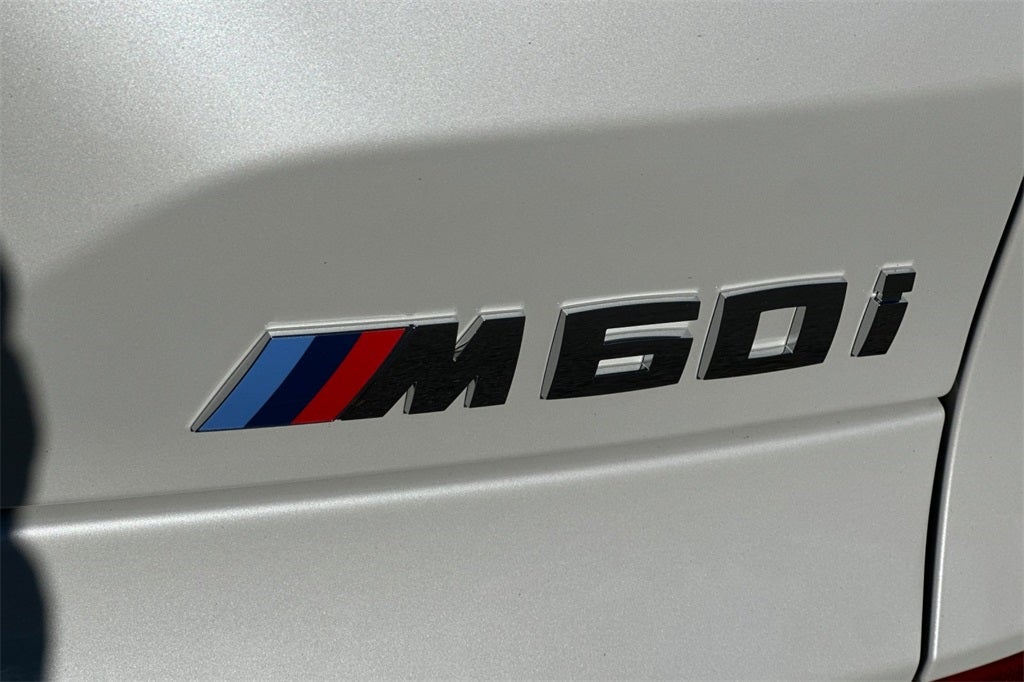 2026 BMW X5 M60i