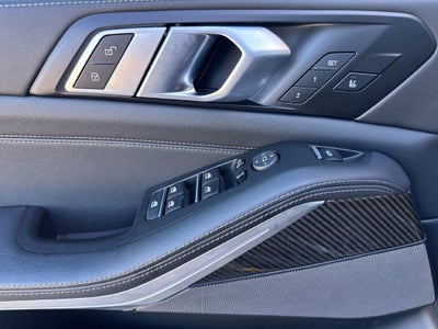 2024 BMW X5 M60i
