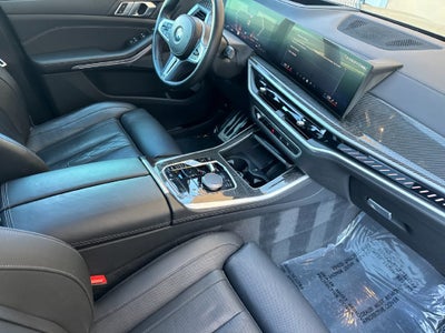 2024 BMW X5 M60i