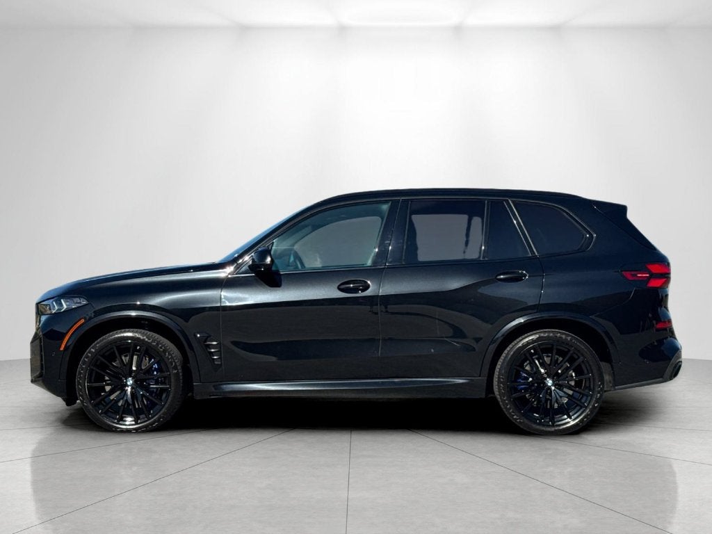 2024 BMW X5 M60i