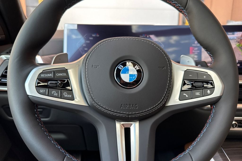 2026 BMW X5 M60i