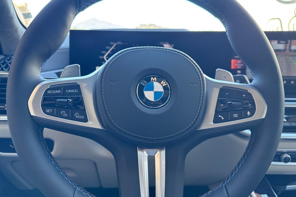 2026 BMW X5 M60i