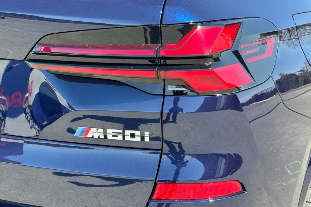 2026 BMW X5 M60i
