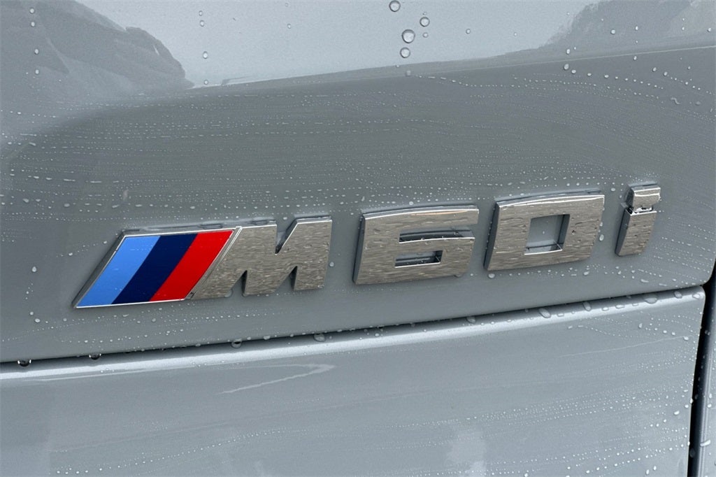 2026 BMW X5 M60i
