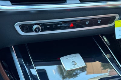 2026 BMW X7 ALPINA XB7