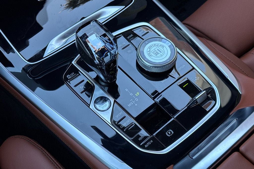 2026 BMW X7 ALPINA XB7