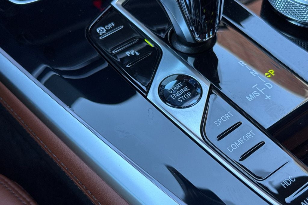 2026 BMW X7 ALPINA XB7