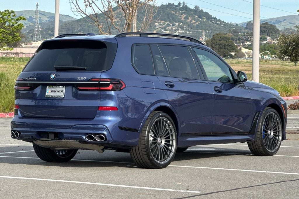 2026 BMW X7 ALPINA XB7