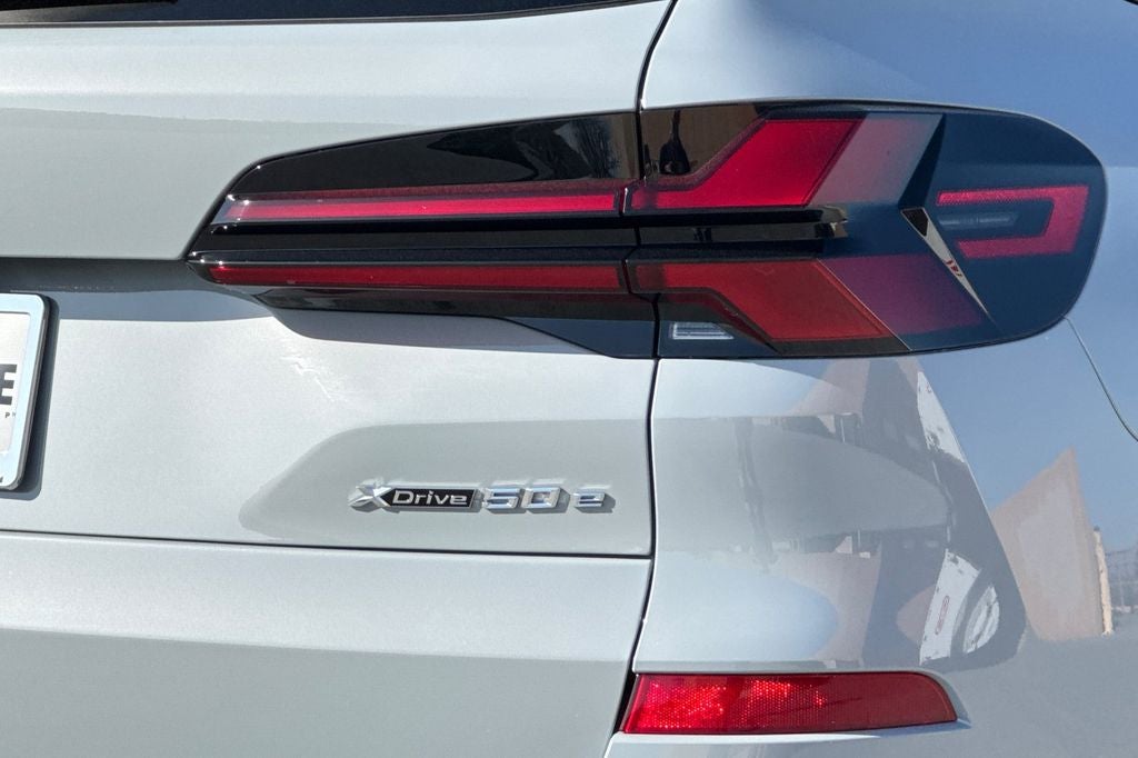 2026 BMW X5 xDrive50e