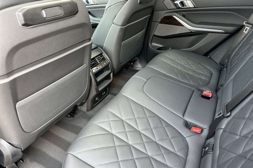 2025 BMW X5 xDrive50e