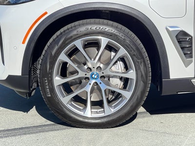 2024 BMW X5 xDrive50e