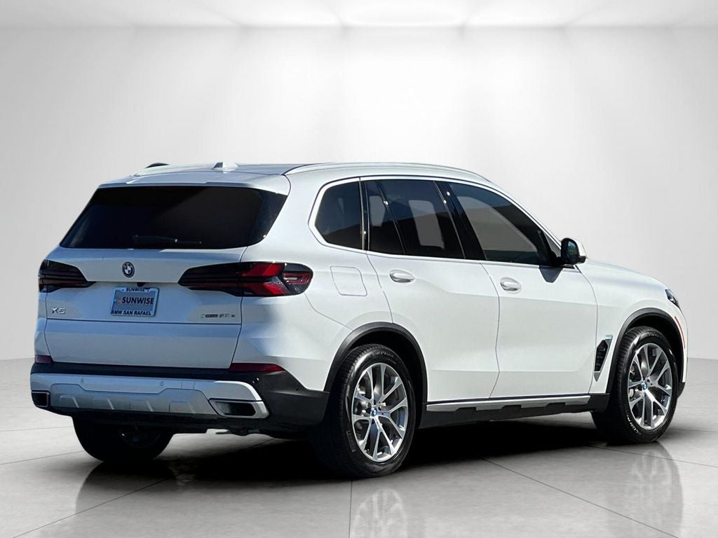 2024 BMW X5 xDrive50e