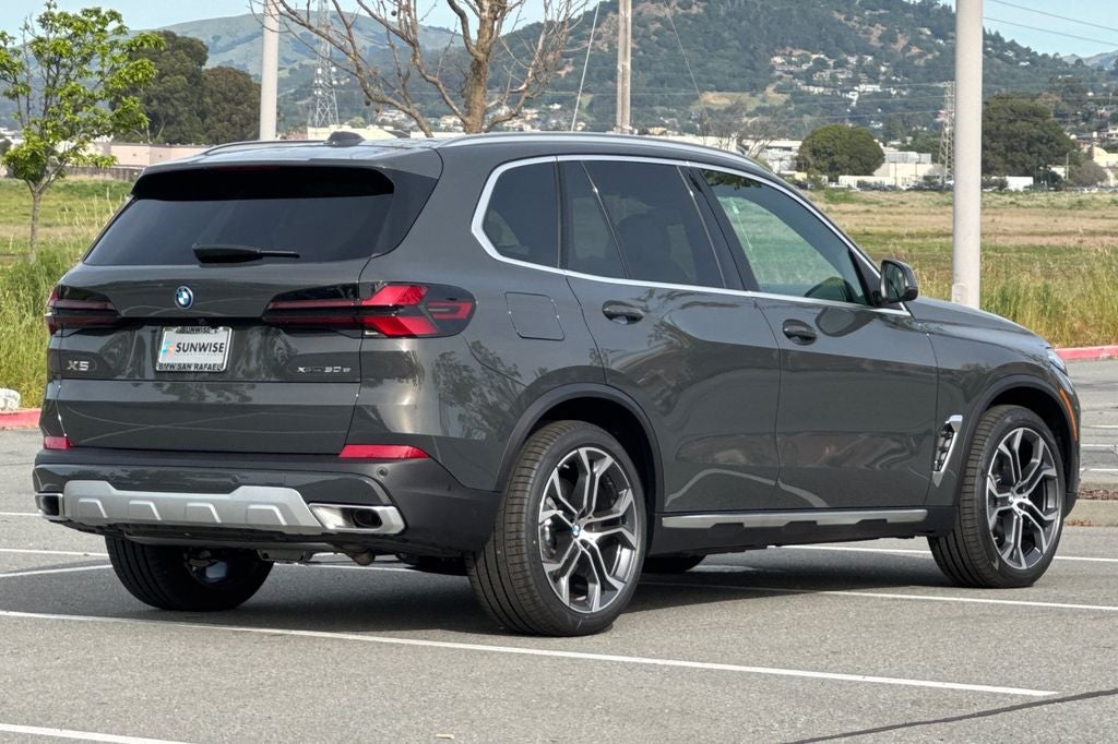 2026 BMW X5 xDrive50e