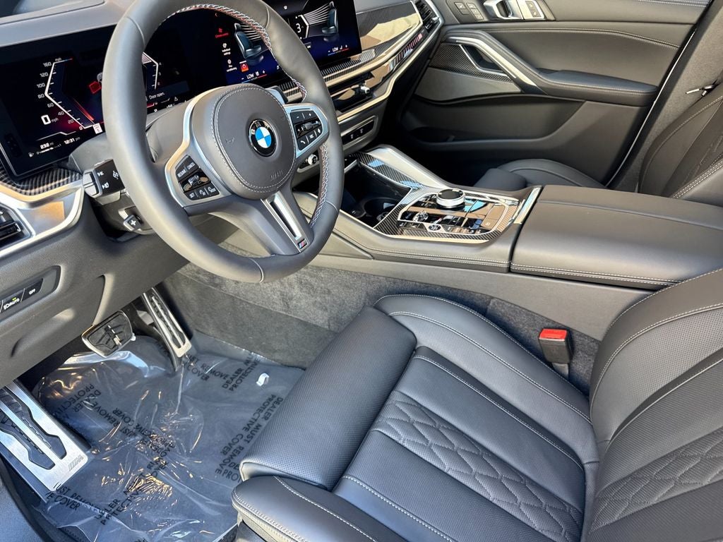 2027 BMW X6 M60i