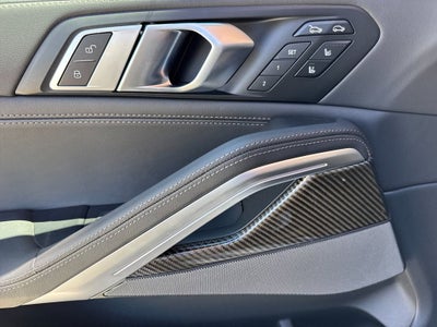 2027 BMW X6 M60i