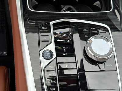 2027 BMW X6 M60i