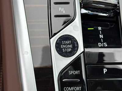 2027 BMW X6 M60i