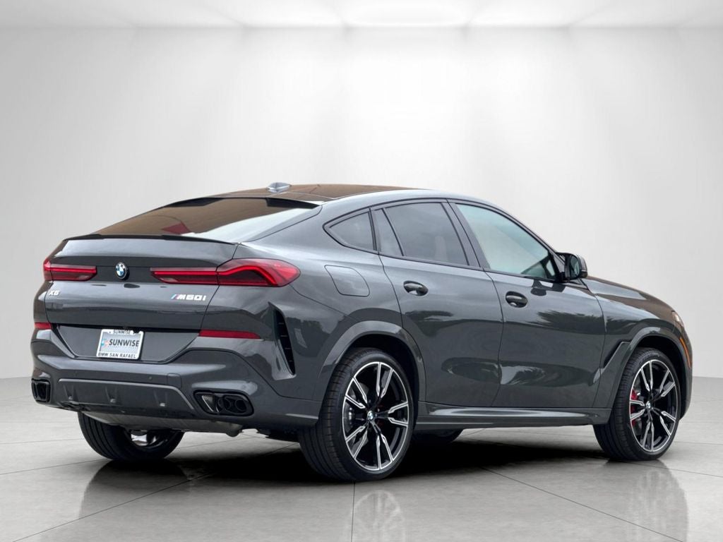 2027 BMW X6 M60i