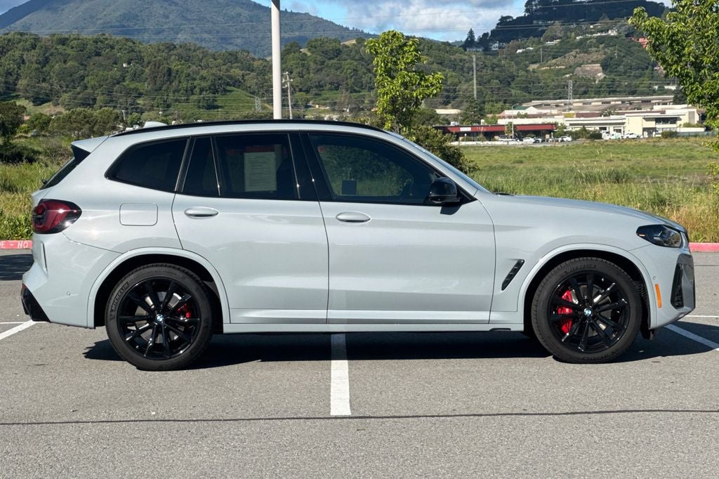 2022 BMW X3 M40i