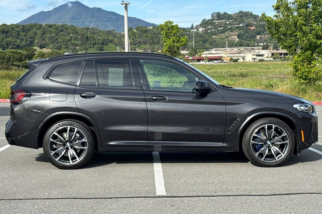 2023 BMW X3 M40i