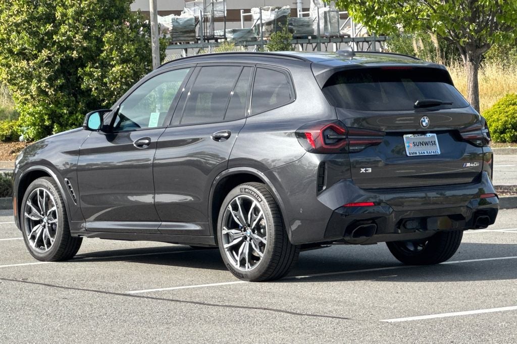 2023 BMW X3 M40i