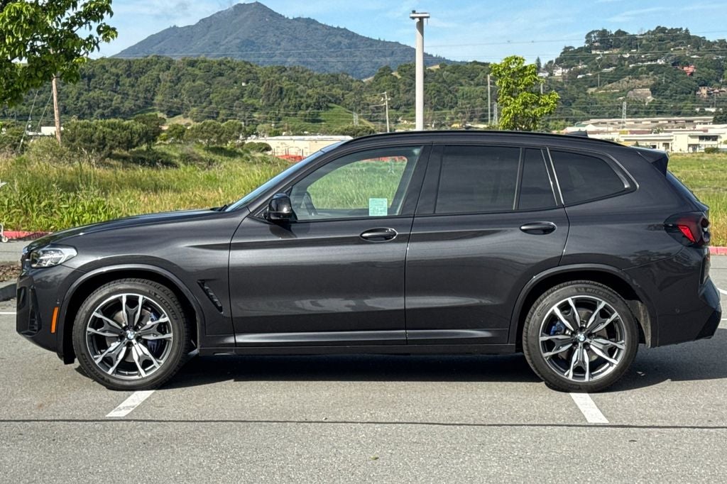 2023 BMW X3 M40i