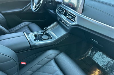 2023 BMW X6 xDrive40i