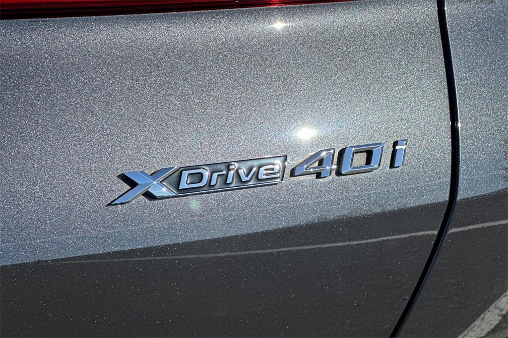 2023 BMW X6 xDrive40i