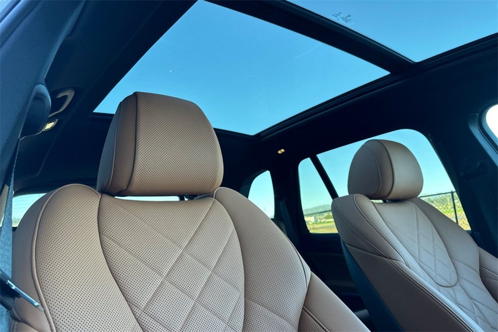 2023 BMW X5 xDrive45e