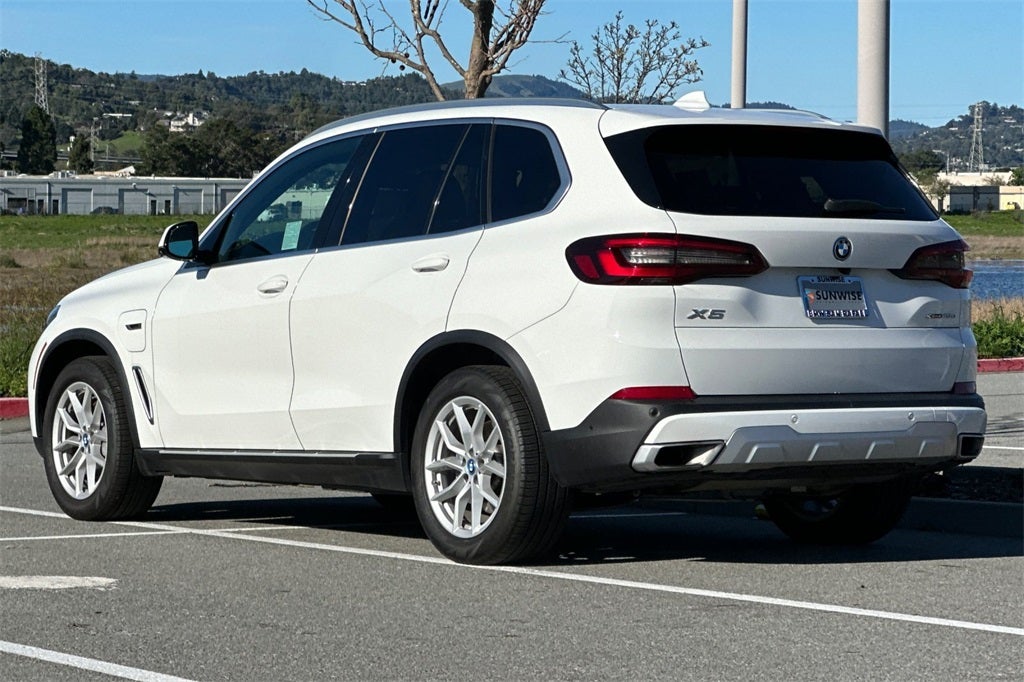 2023 BMW X5 xDrive45e