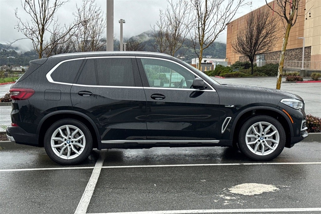 2023 BMW X5 xDrive45e
