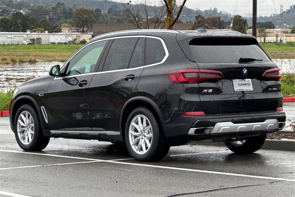 2023 BMW X5 xDrive45e