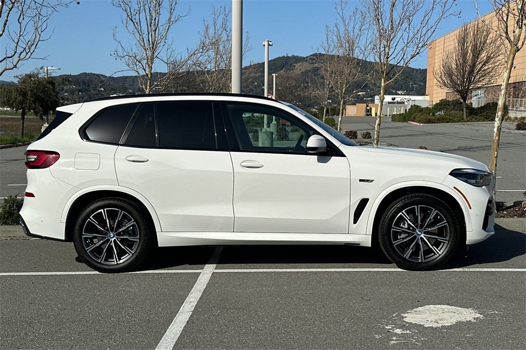 2023 BMW X5 xDrive45e