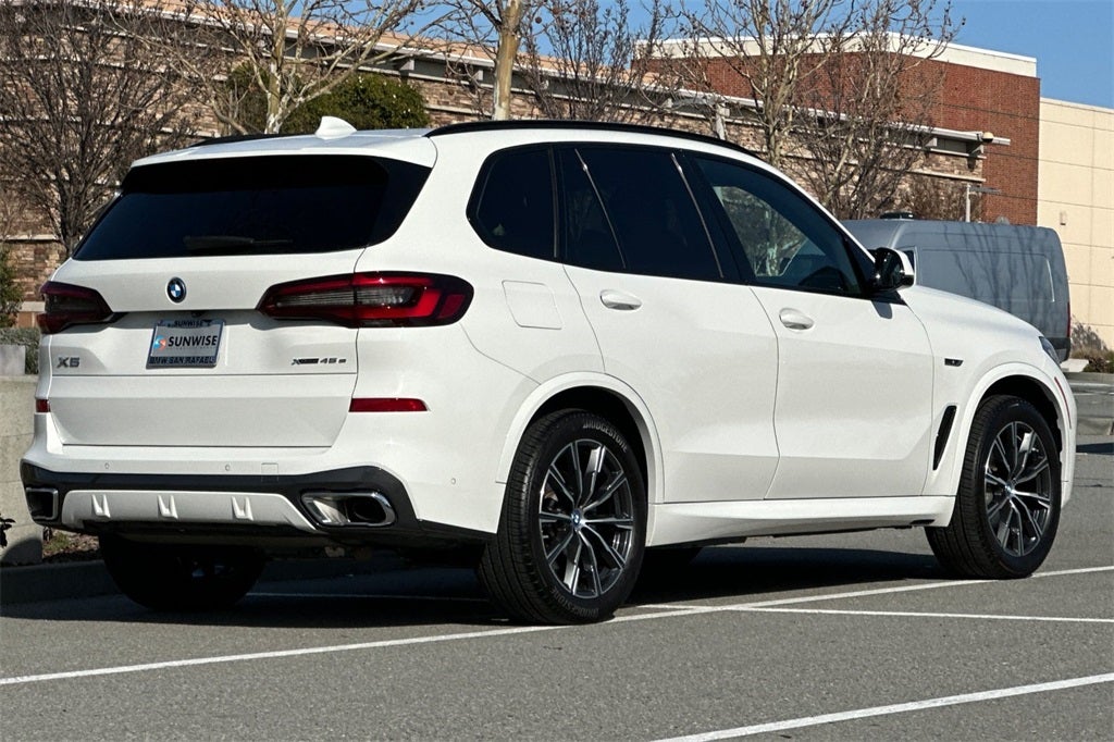 2023 BMW X5 xDrive45e