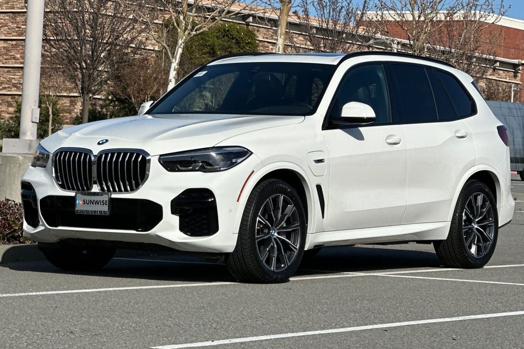 2023 BMW X5 xDrive45e