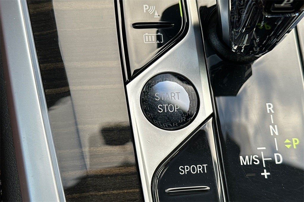 2023 BMW X5 xDrive45e