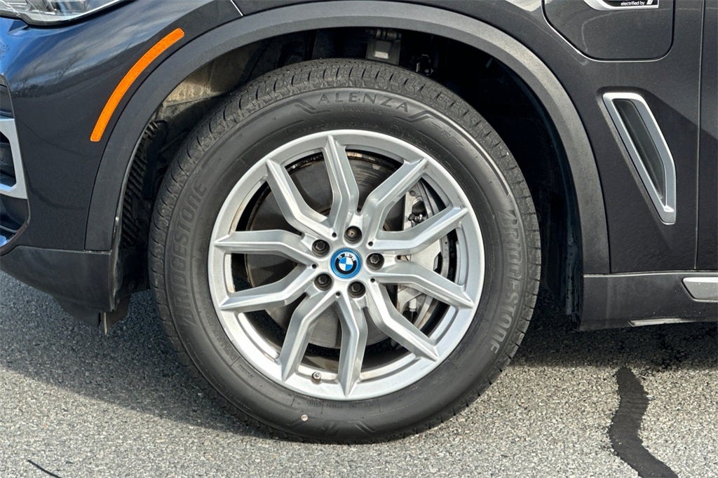 2023 BMW X5 xDrive45e