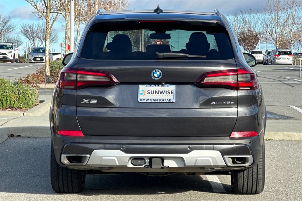 2023 BMW X5 xDrive45e