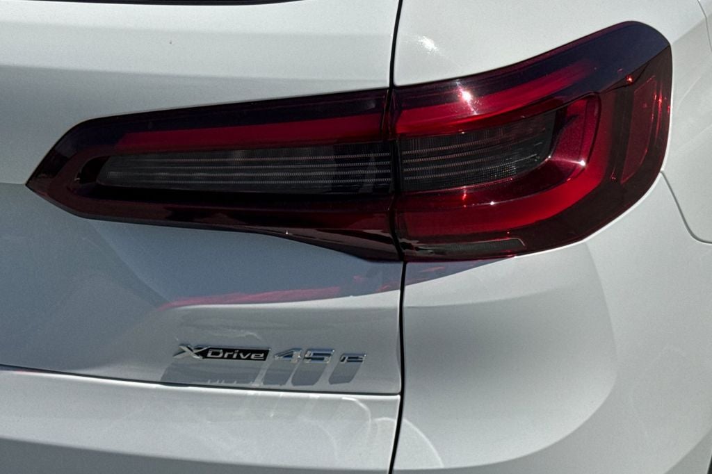 2021 BMW X5 xDrive45e