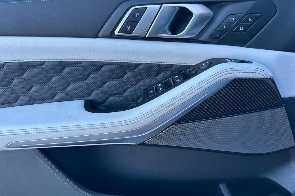 2025 BMW X5 M Competition