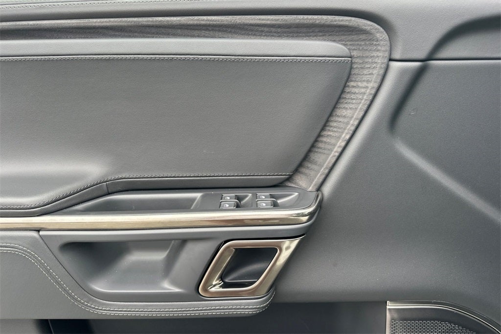 2023 Rivian R1S Adventure