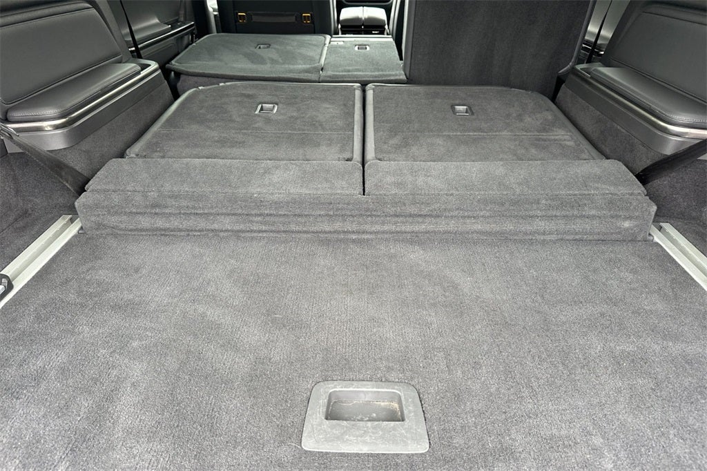 2023 Rivian R1S Adventure