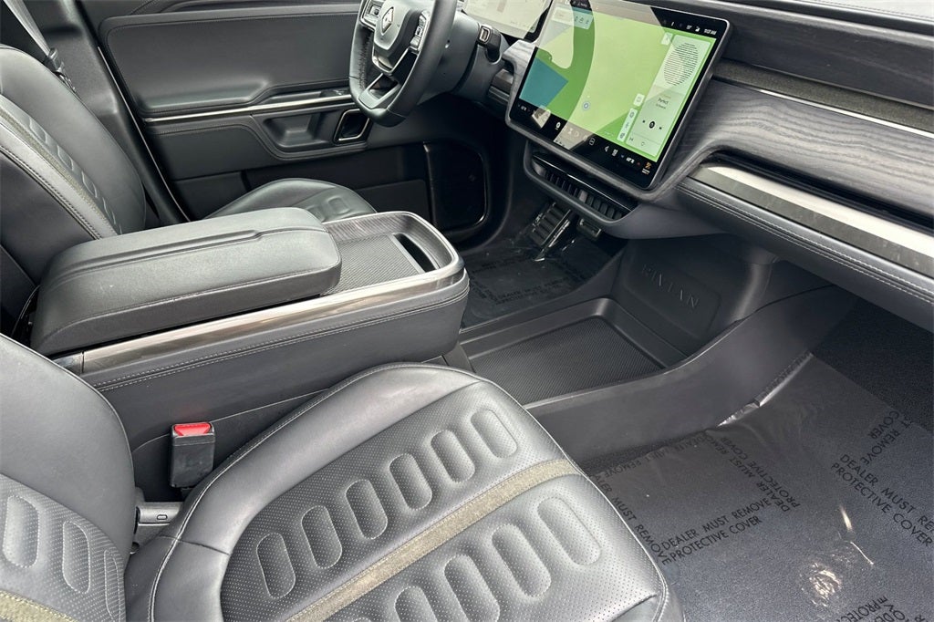 2023 Rivian R1S Adventure