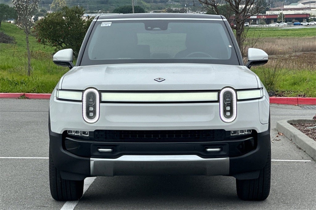 2023 Rivian R1S Adventure