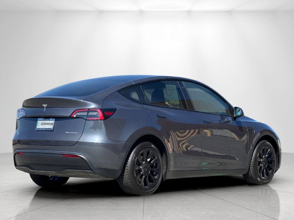 2022 Tesla Model Y Long Range