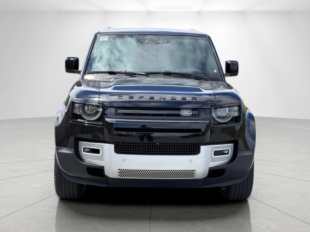 2025 Land Rover Defender 110 S