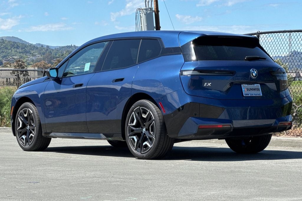 2023 BMW iX xDrive50