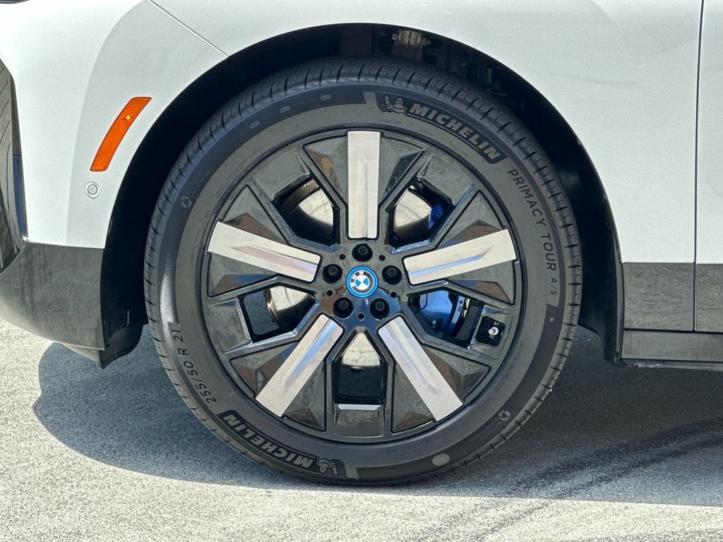 2024 BMW iX xDrive50